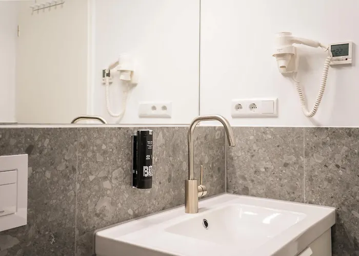 Modern Living In Friedrichshain *