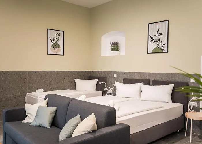 Modern Living In Friedrichshain * Berlim