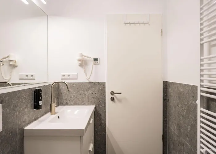 Modern Living In Friedrichshain 柏林