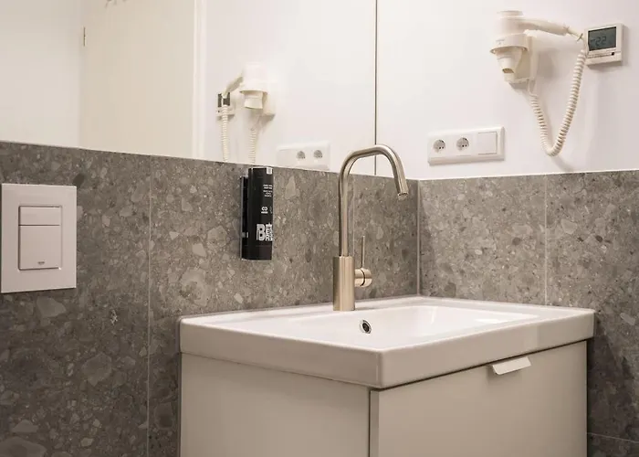 Modern Living In Friedrichshain Daire Berlin