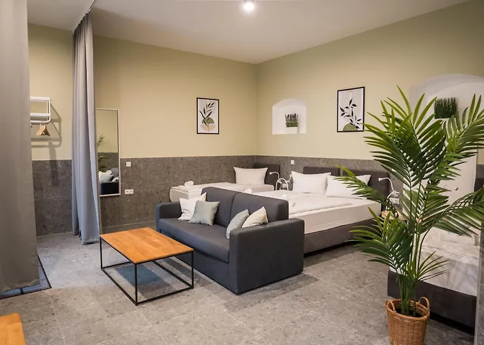 Modern Living In Friedrichshain דירה